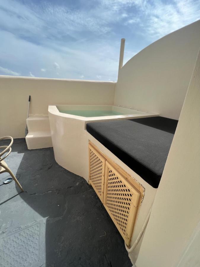 קרטראדוס Blackrock Suites מראה חיצוני תמונה