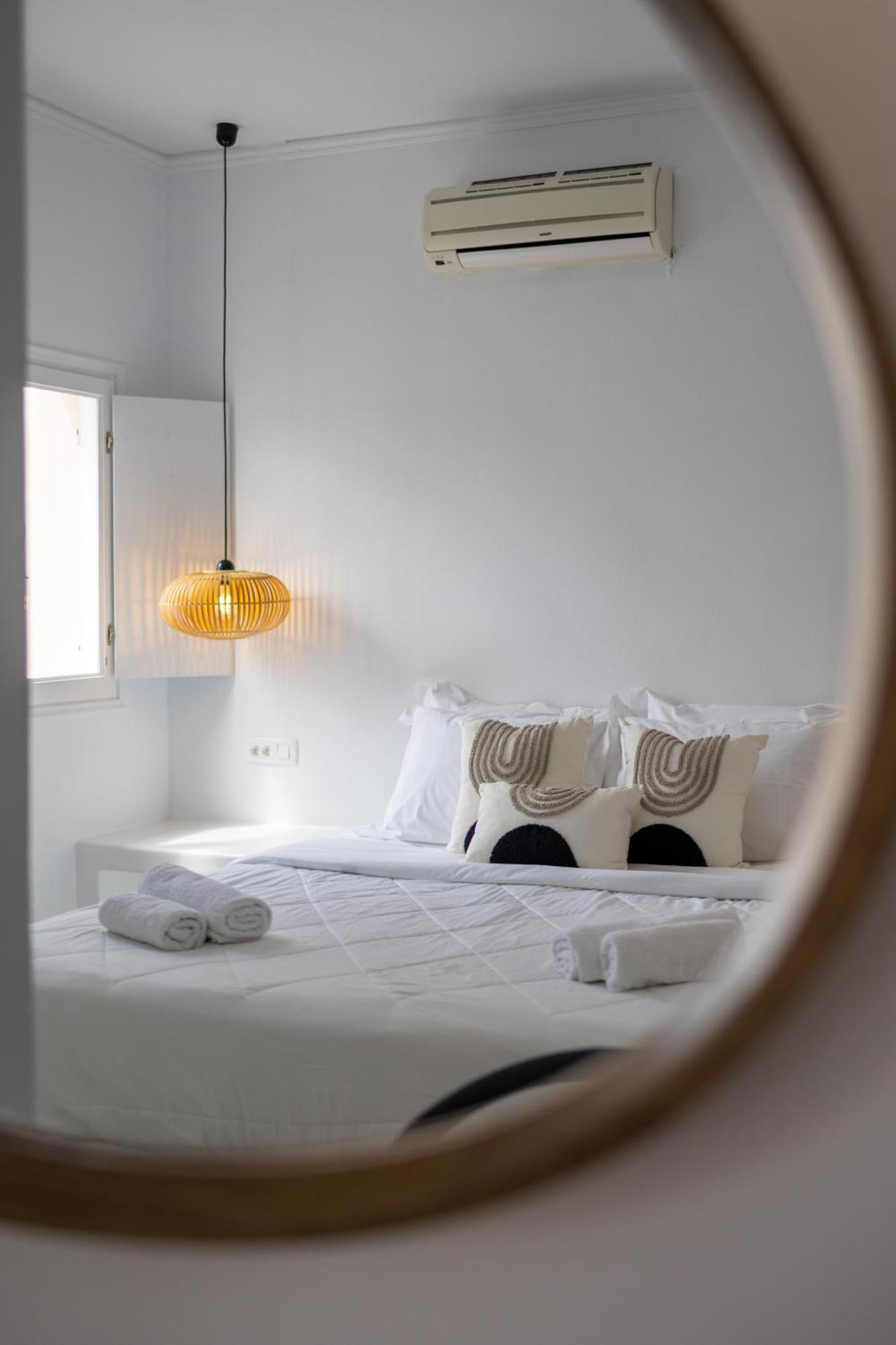 קרטראדוס Blackrock Suites מראה חיצוני תמונה