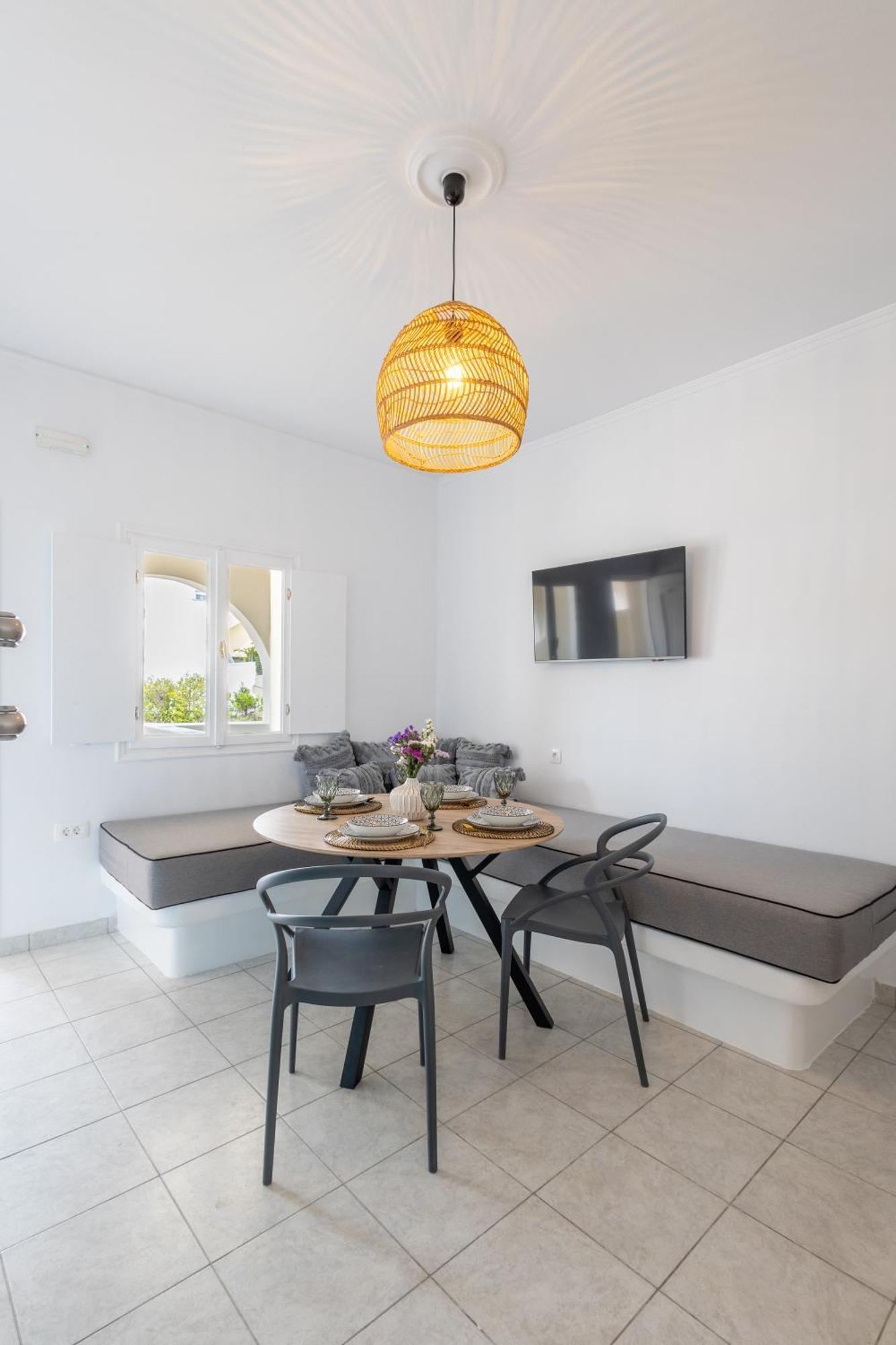 קרטראדוס Blackrock Suites מראה חיצוני תמונה