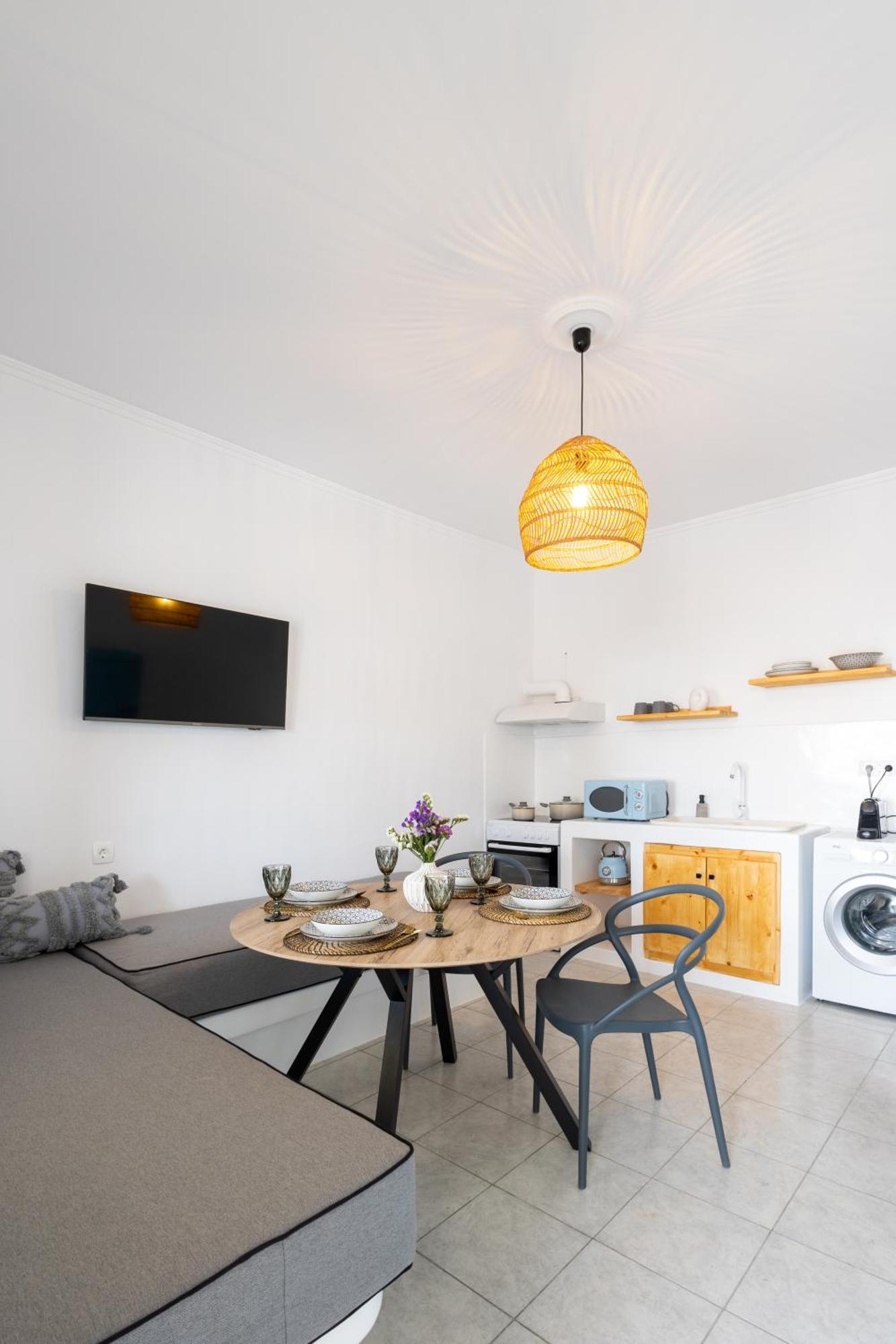 קרטראדוס Blackrock Suites מראה חיצוני תמונה